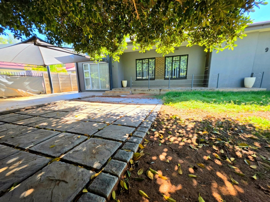 4 Bedroom Property for Sale in Oosterville Northern Cape